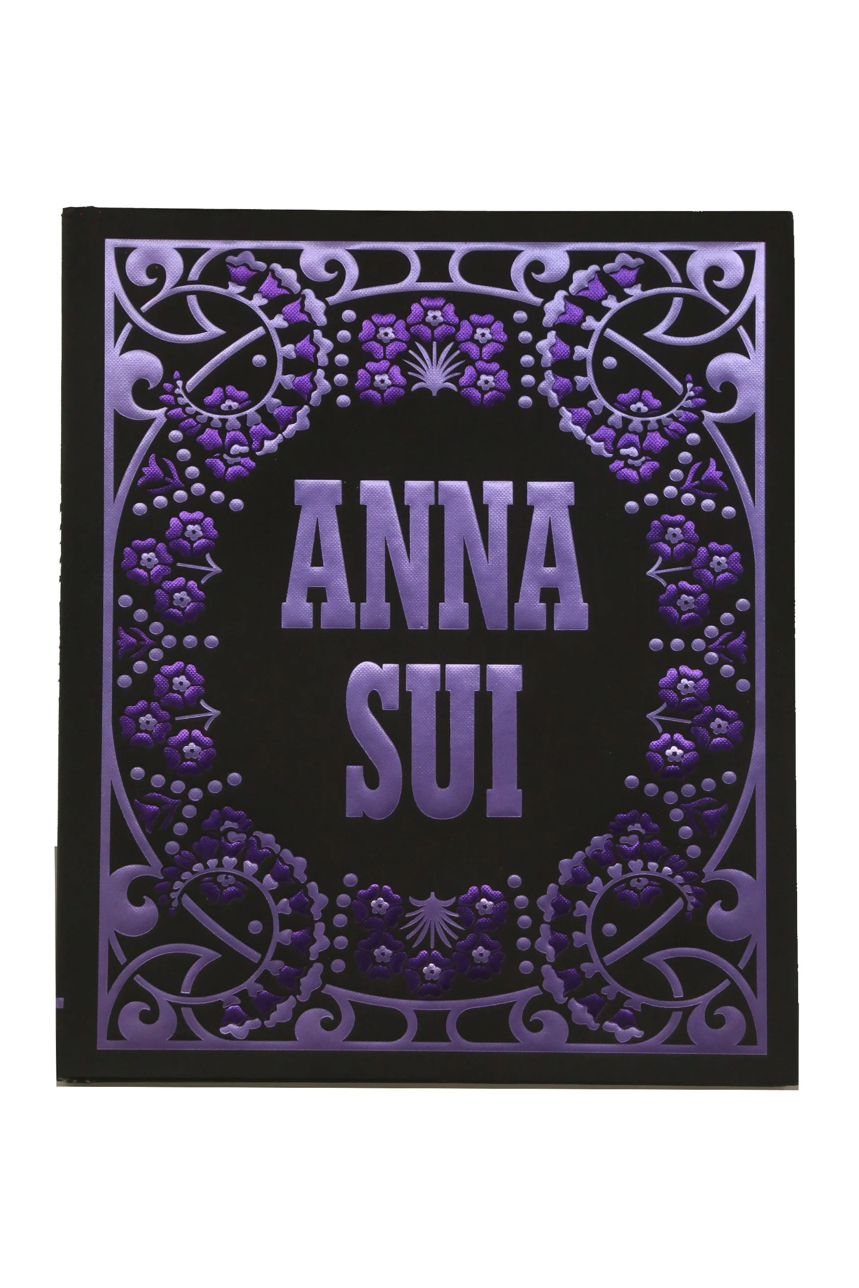 ANNA SUI Written by Andrew Bolton