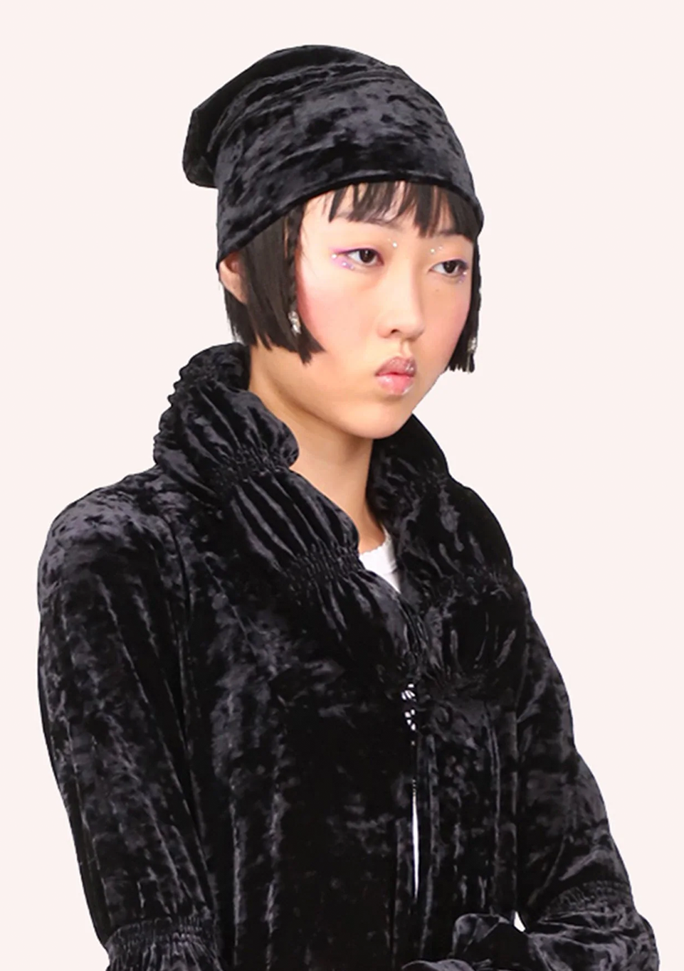 Stretch Velvet Beanie Black