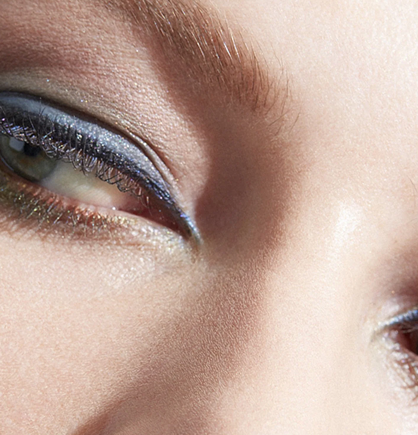 NEW: THE MASCARA BASE
