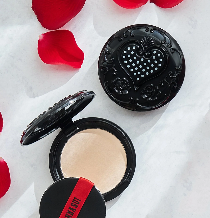 Sui Black Pressed Powder