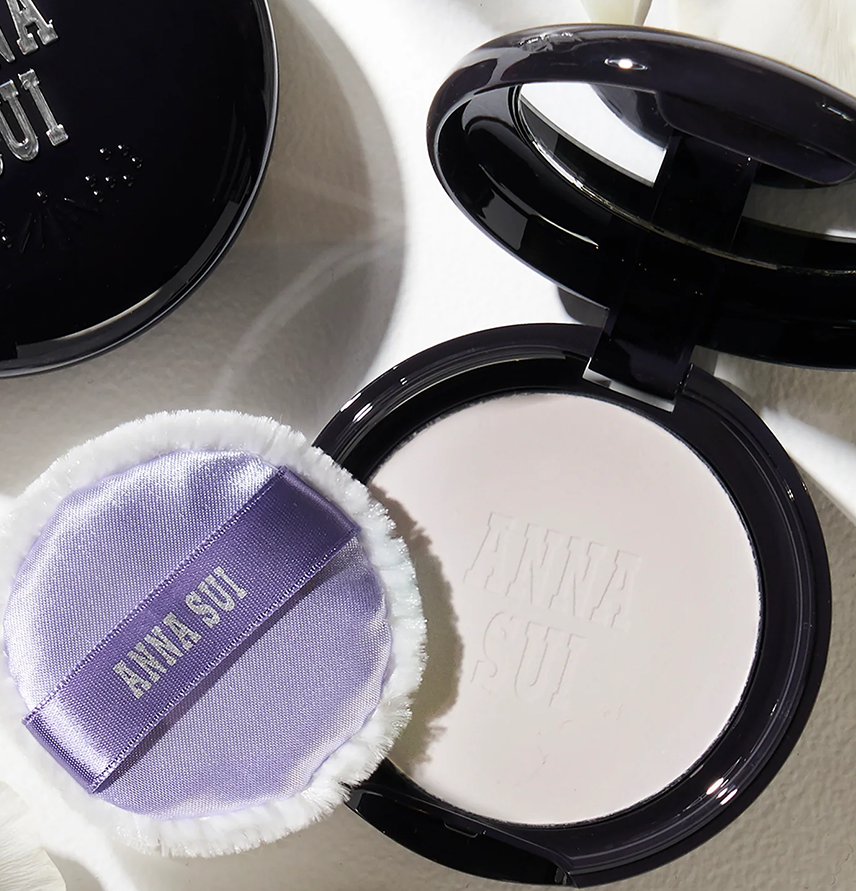 NEW: BRIGHTENING POWDER