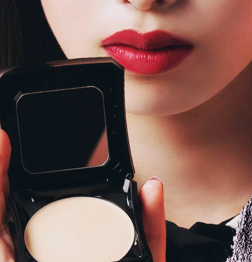 New: Foundation Compact Refill 
                Only Anna Sui Makeup